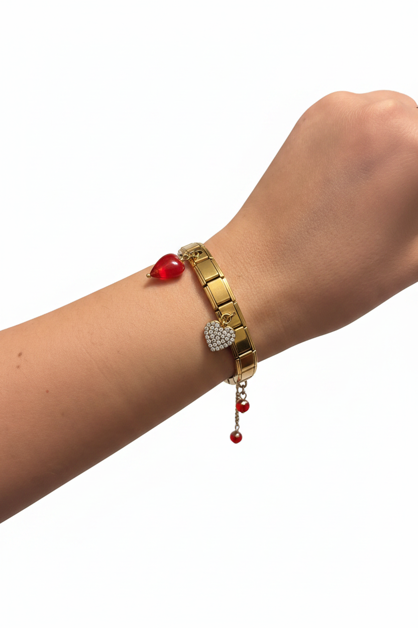 Italian Charm Bracelet φορεμένο - πλάγια όψη